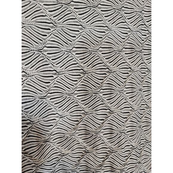 Calvin Klein Women's Textured Sheath Dress Back Zip Closure Black White Size 10 - Picture 4 of 7